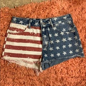 BULLHEAD DEMIN CO. AMERICAN FLAG SHORTS